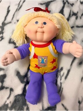 1990 Vintage Cabbage Patch Kids (CPK) Nationals Gymnastics doll with Outfit/EUC